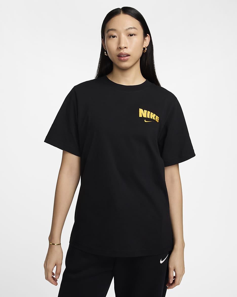 Nike loose t shirt discount